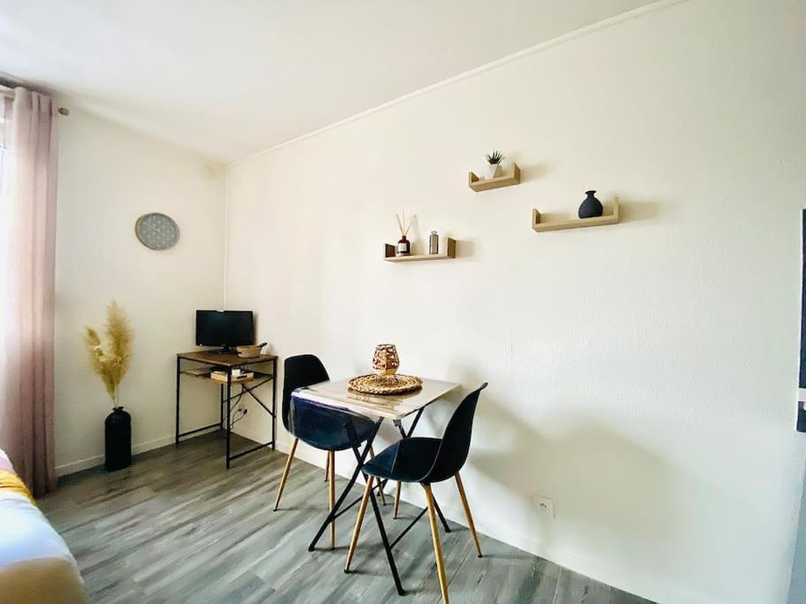 Au Calme Confort & Proche Centre Apartment Le Mans Bagian luar foto